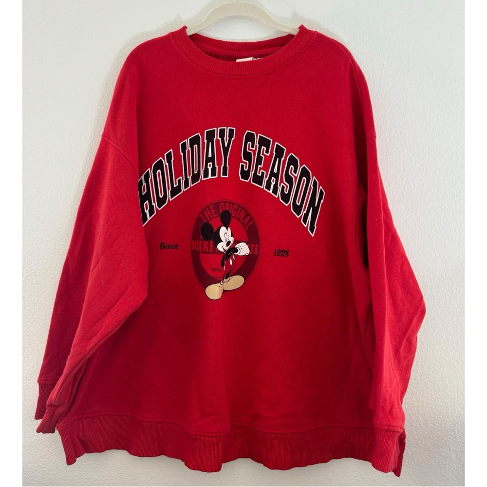 DISNEY by H&M Holiday Season Sweatshirt